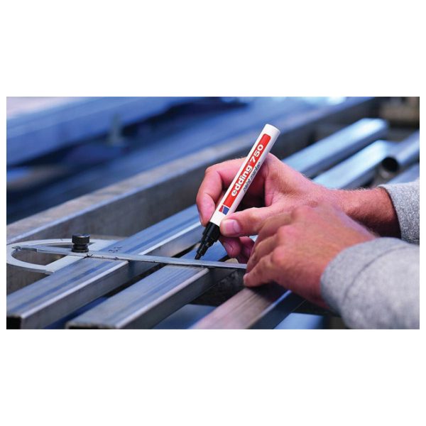 Marker permanentni lakirajući 2-4 mm Edding 750 crni - Slika 3