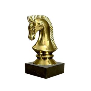 FIGURA ŠAH KONJ