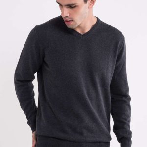 MEN’S V-NECK FINE GAUGE COTTON PULLOVER